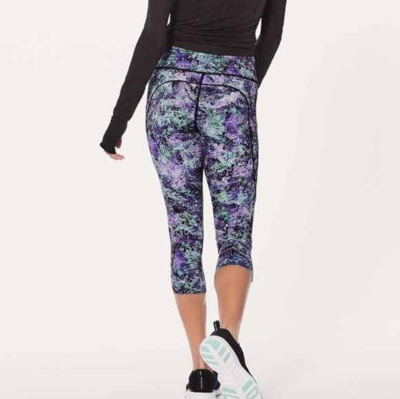 Lululemon fast & free crop II nulux 19" vivid vision - Picture 2 of 16